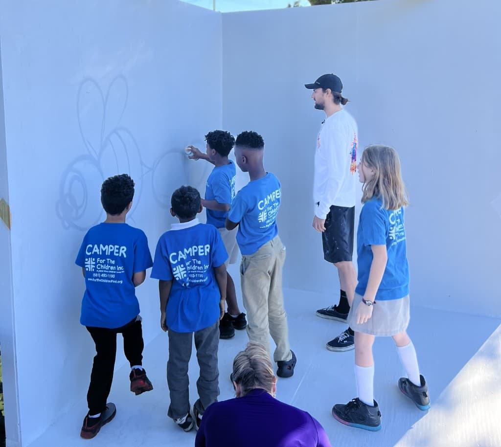 Youth mural workshop with Mark Francis at Lake Worth Beach