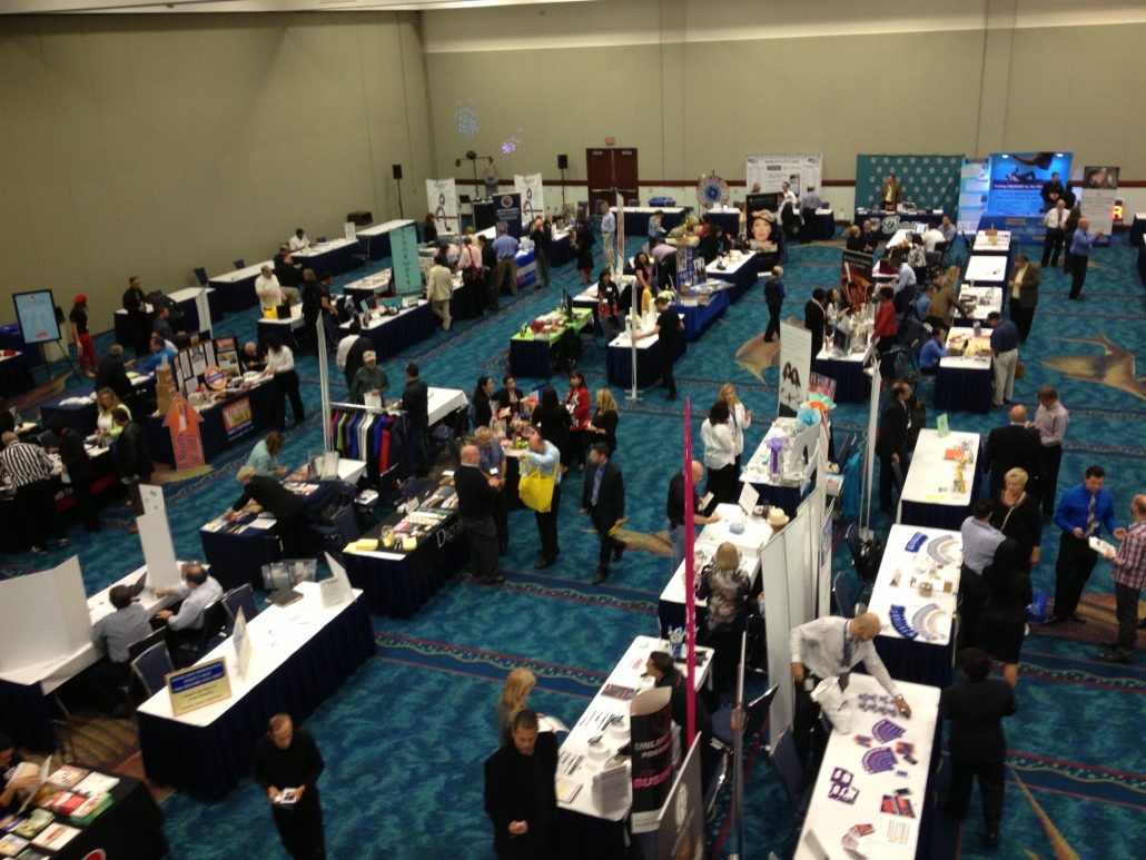 Live painting at Biz to Biz networking event at Gulfstream Park.